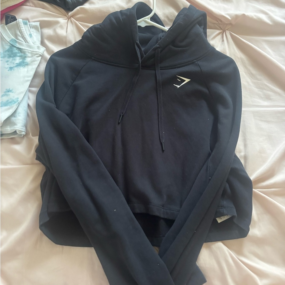 Gymshark Black cropped hoodie